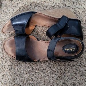 Black leather sandals